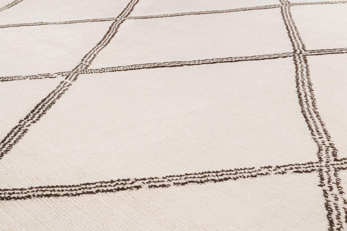 Crosshatch Cream
