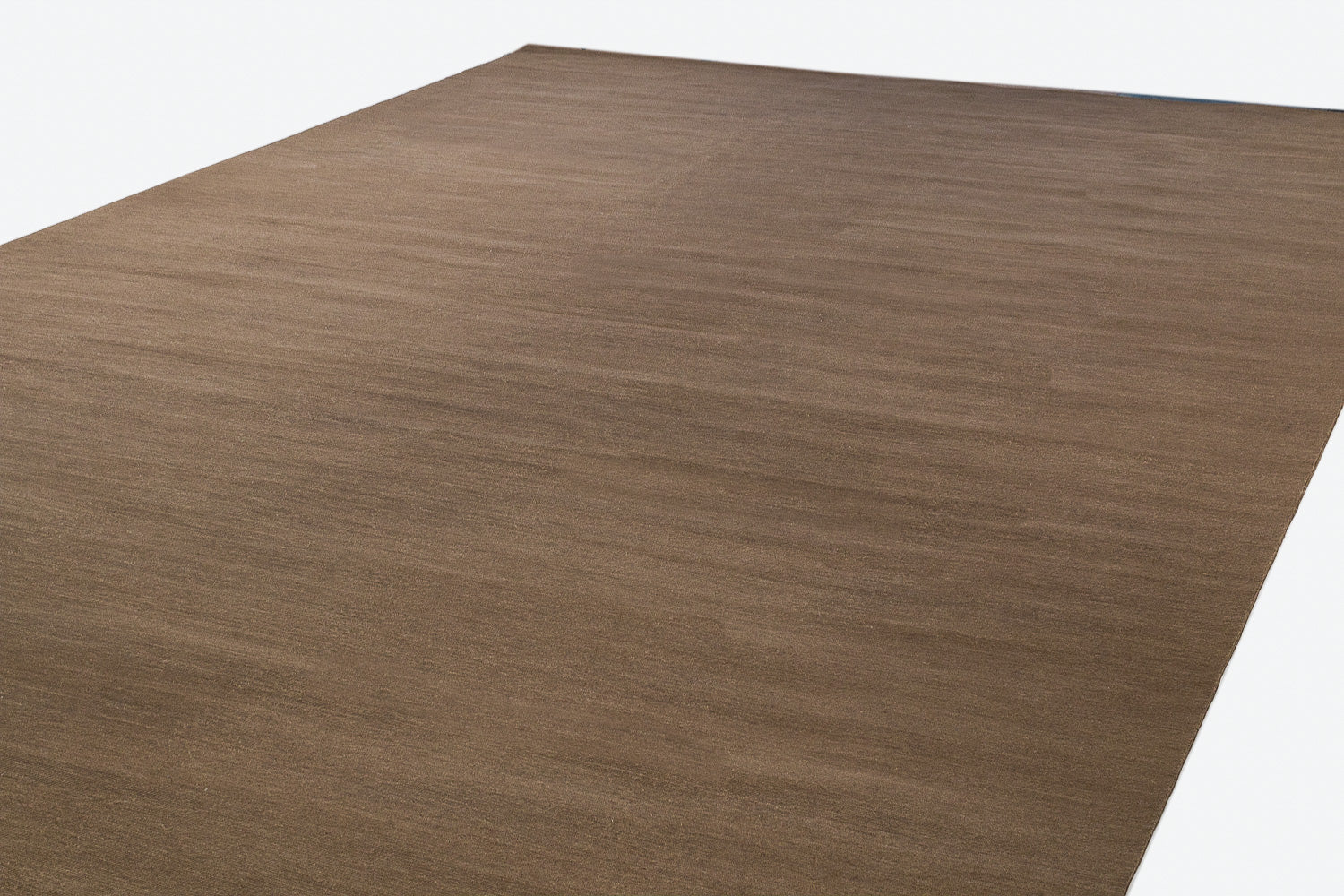 Brown Silk Sumak 11’9” (W) x 21’9” (L)